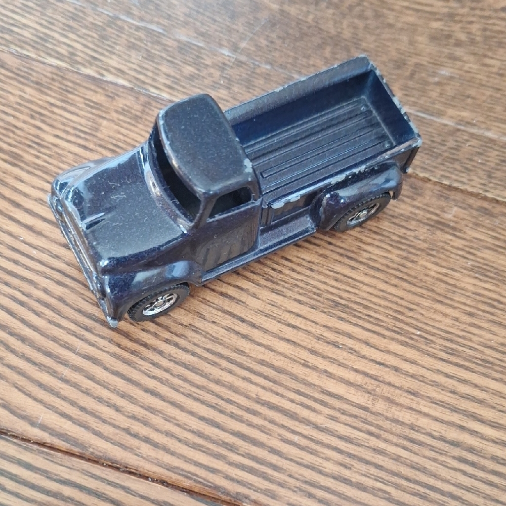 Classic Dark Navy Maisto Tonka 1950 Ford Model Truck Vintage Toy